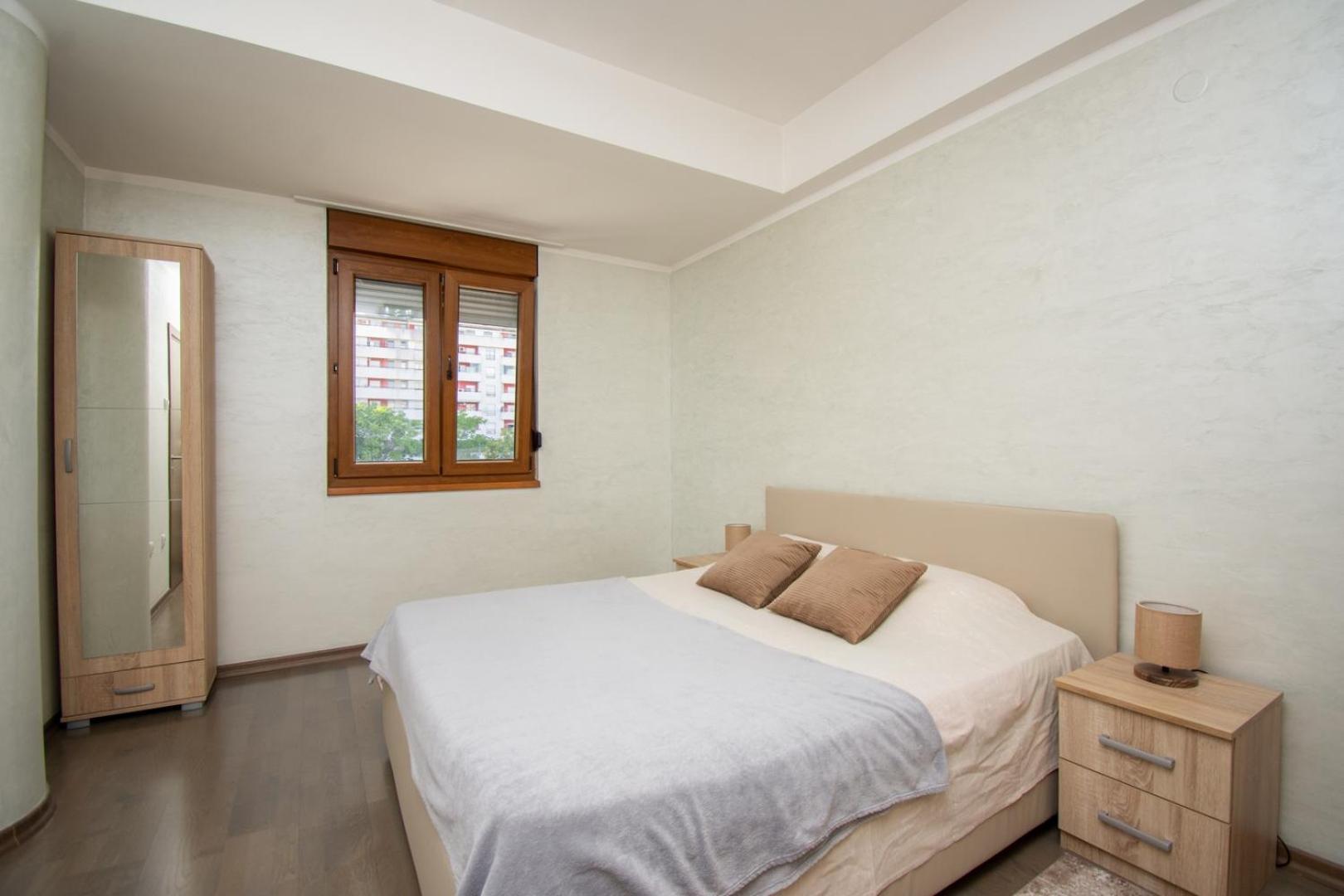 Maxim Compass Apartment Podgorica Ngoại thất bức ảnh
